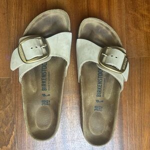 Birkenstock Beige Sandals with Buckle